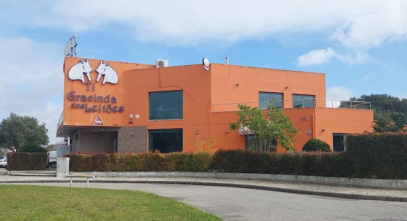 Ti Gracinda dos Leitoes