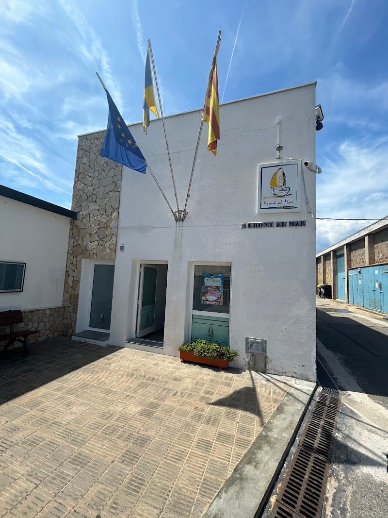 Associacio Front al Mar