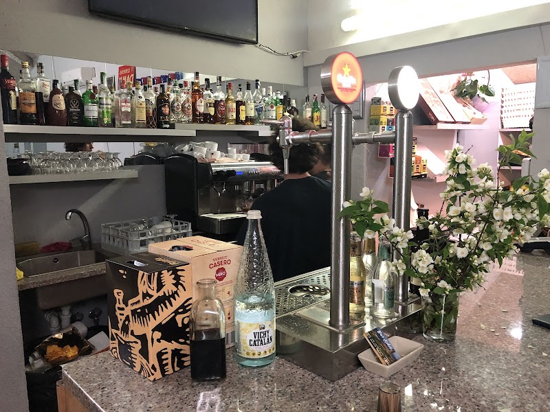 Bar Ester